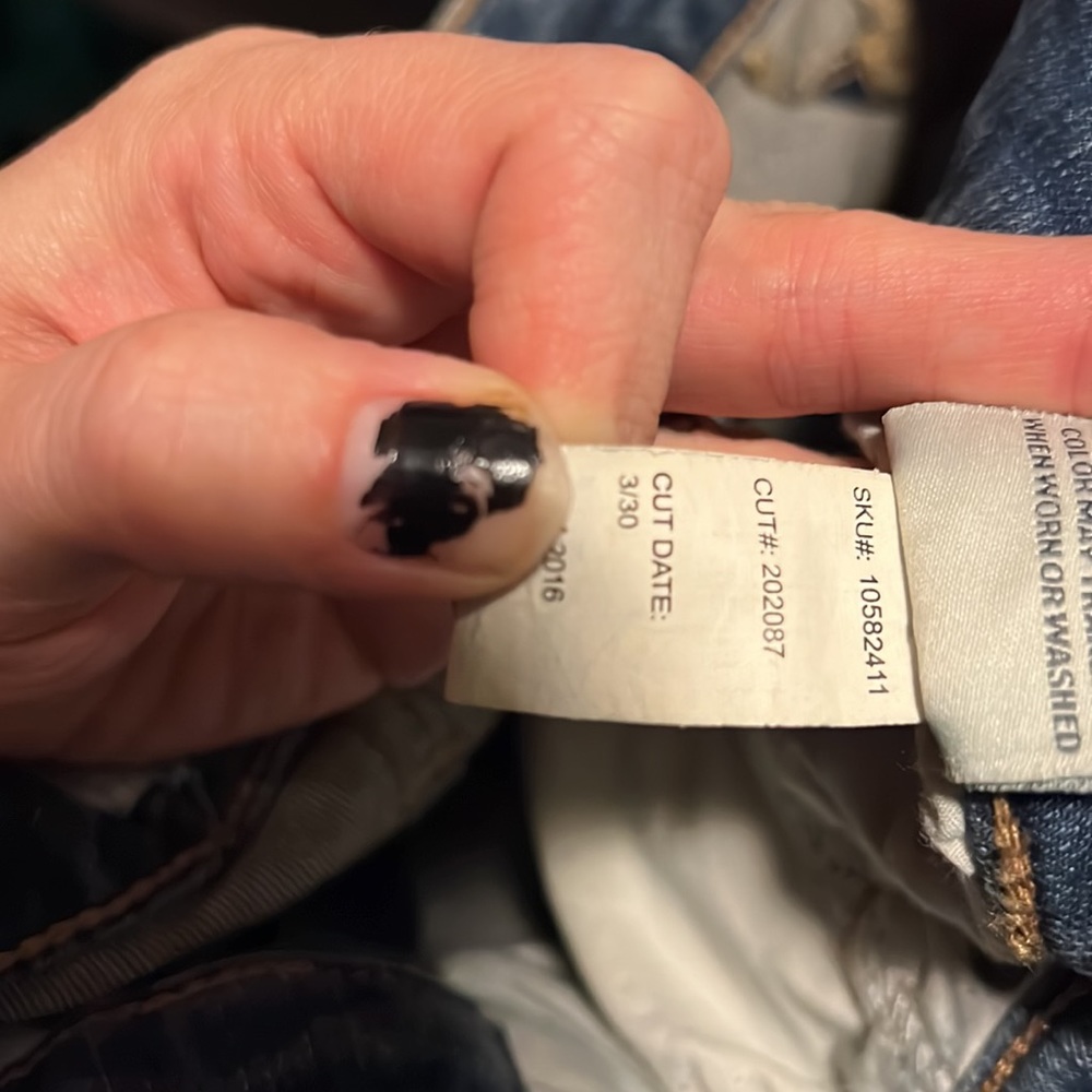 Torrid Ankle Skinny Jeans Distressed Hem - Picture 4 of 10